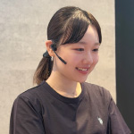 小島彩音