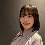小島彩音